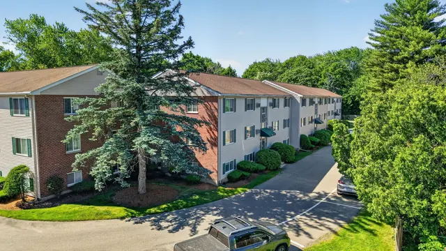 Drone view of the Appleton Park condominium complex in Ipswich, MA
