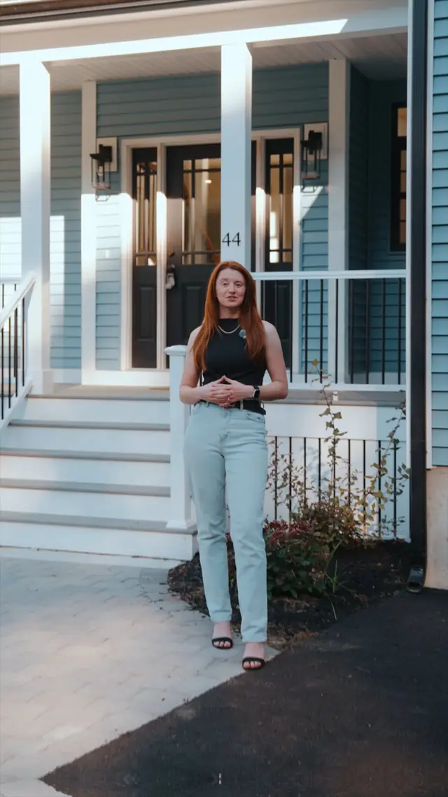 Listing Video Tour - real estate video thumbnail