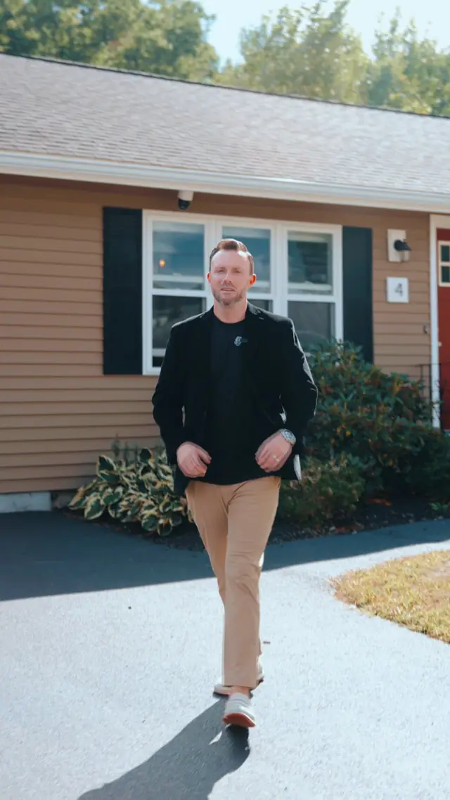 4 Walford Park Dr, Canton, MA - real estate video thumbnail